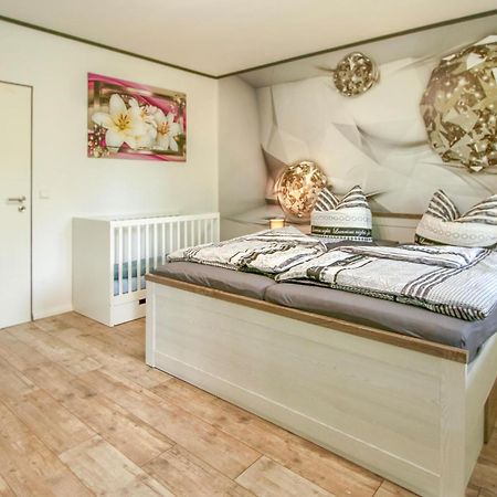 Cozy Apartment In Marienmuenster With Kitchen Luaran gambar